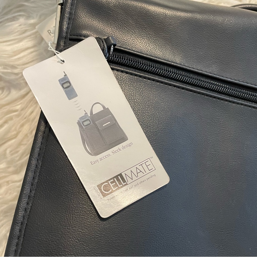 Rosetti Women’s Cellmate Organizer Black Purse/Bag with Tags. - Picture 13 of 16